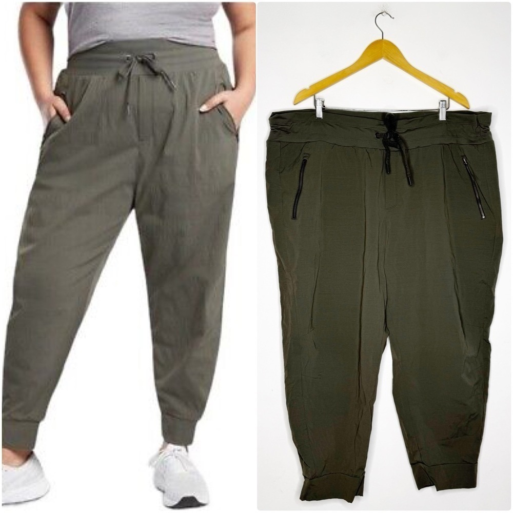 Athleta Trekkie North Olive Green Jogger Pants Size 24 Plus Size